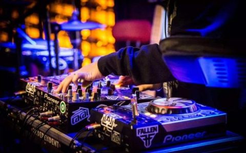 车载音乐mp3下载网，车载音乐dj歌曲大全，最新最好听的高品质车载歌曲资源包