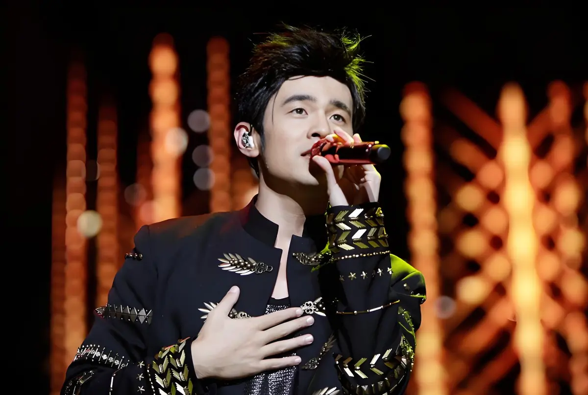 周杰伦歌曲MV合集-周杰伦歌曲mp3免费下载-周杰伦演唱会视频高清在线观看下载