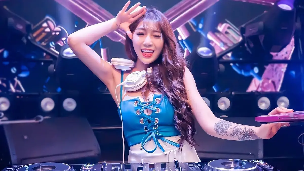 百大打碟慢摇酒吧舞曲下载百度网盘打包-酒吧专业DJ打碟套曲mp3下载