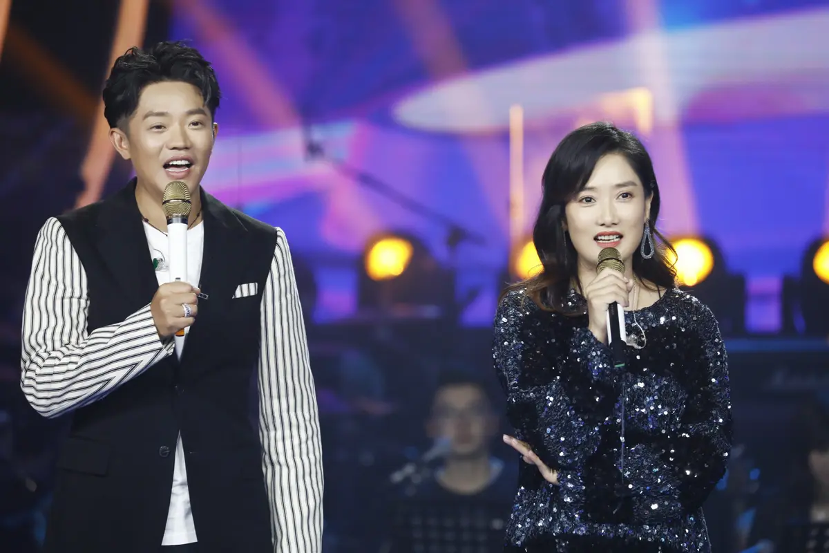 凤凰歌曲大全100首网盘下载-凤凰传奇歌曲百度网盘资源-凤凰传奇歌曲mp3下载