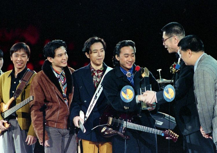 黄家驹Beyond歌曲合集专辑-BEYOND经典歌曲百度网盘下载