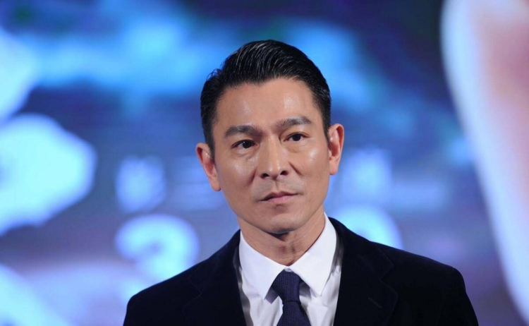 刘德华经典歌曲合集下载-刘德华歌曲粤语经典老歌精选150首免费听
