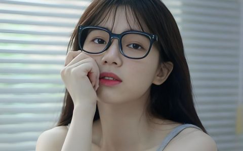 抖音流行歌曲2025最火网络网红同款音乐mp3下载-最火的破亿神曲
